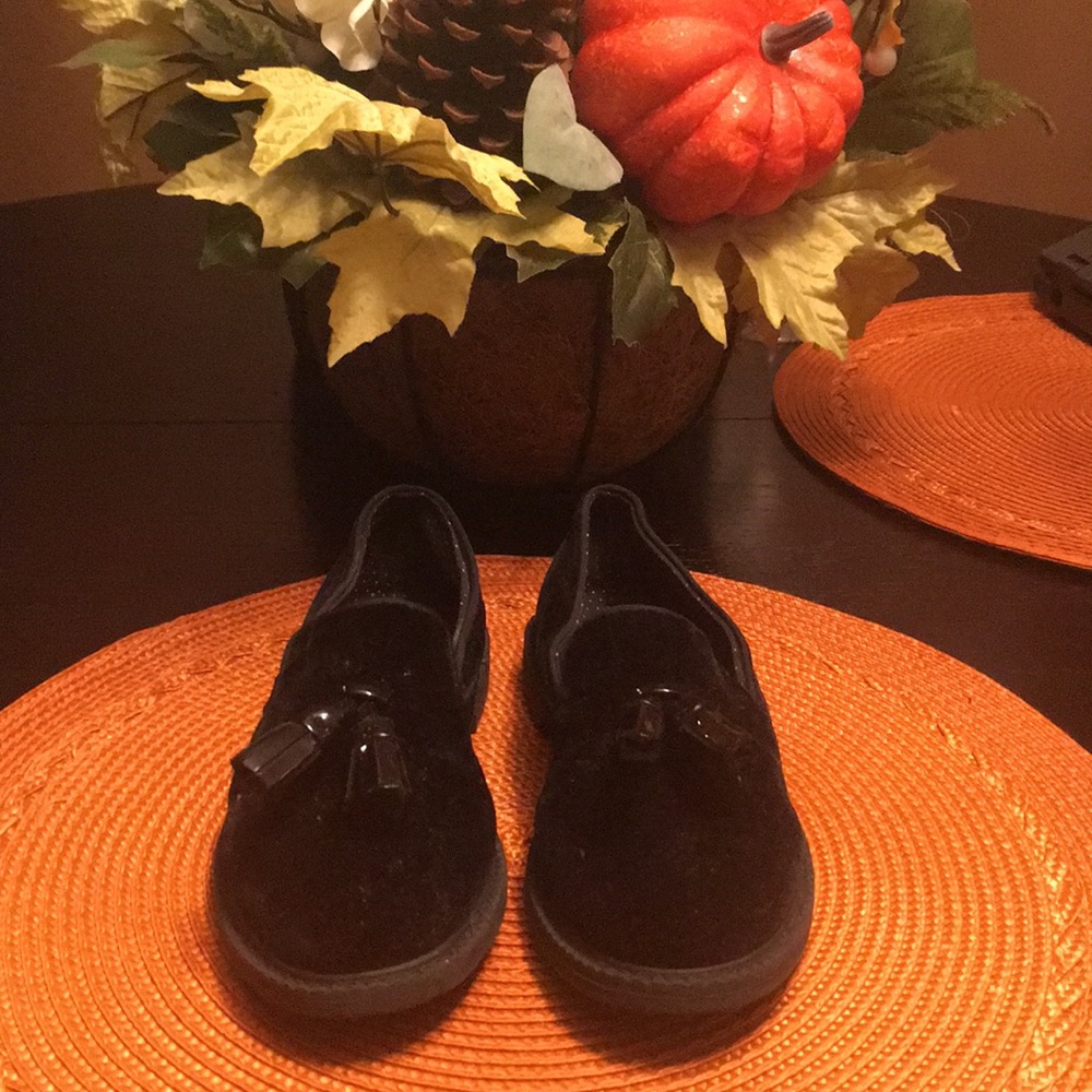 Zara Boys Velvet Loafers